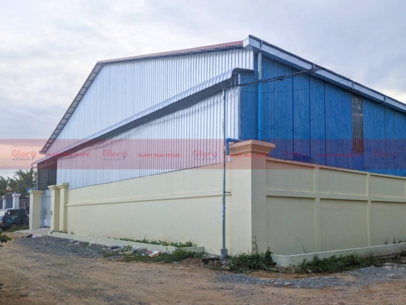 1080 Sqm Warehouse For Lease – 200 M From Hanoi St, Near Aeon Mall 2