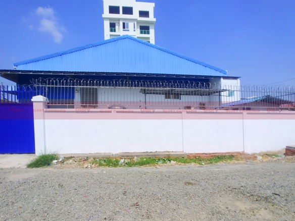 520 Sqm Warehouse For Rent Near Aeon Mall 2, Phnom Penh Thmey