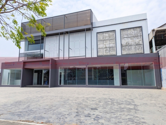 Commercial Building For Rent Along A Business Road At Chrouy Changva 5 Commercial Building For Rent Along A Business Road At Chrouy Changva