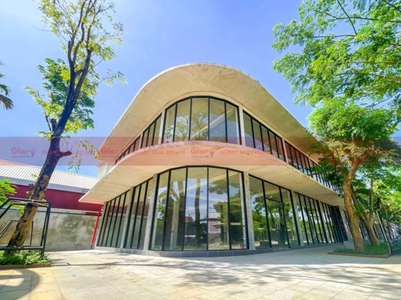 Shop Or Retail Space For Lease Along Nation Road 1 In Chbar Ampov 60 Shop Or Retail Space For Lease Along Nation Road 1 In Chbar Ampov