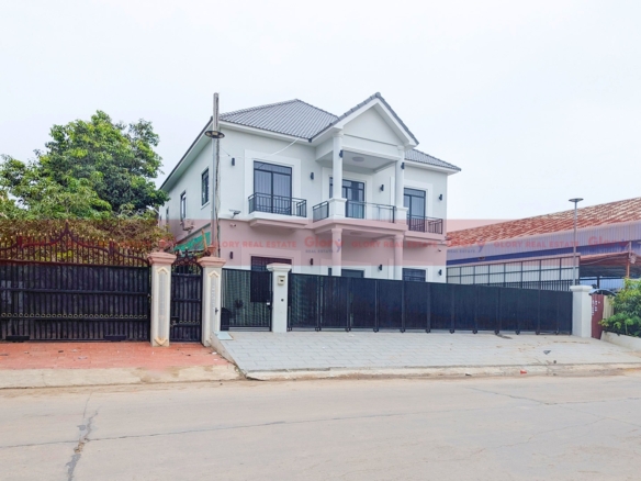 Fully Furnished 3-Bedroom Villa With A Pool For Rent In Sen Sok Area 20 Fully Furnished 3-Bedroom Villa With A Pool For Rent In Sen Sok Area
