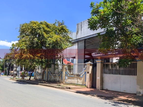 Prime Corner Commercial Property For Rent In Tuol Kork Business Area 9 Prime Corner Commercial Property For Rent In Tuol Kork Business Area