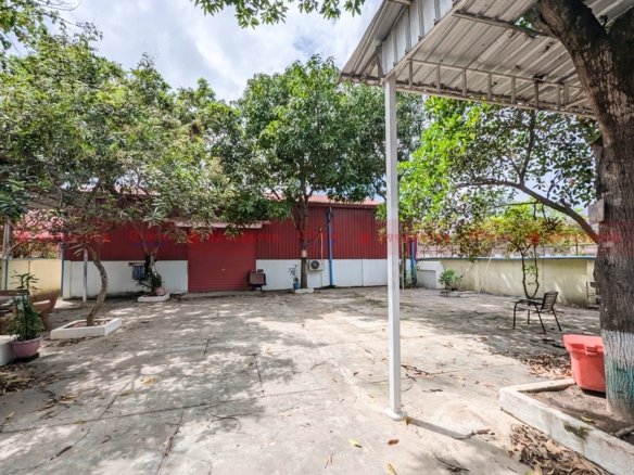 Warehouse For Rent Near Prek Eng Pagoda, Veal Sbov Area, Chbar Ampov 18 Warehouse For Rent Near Prek Eng Pagoda, Veal Sbov Area, Chbar Ampov