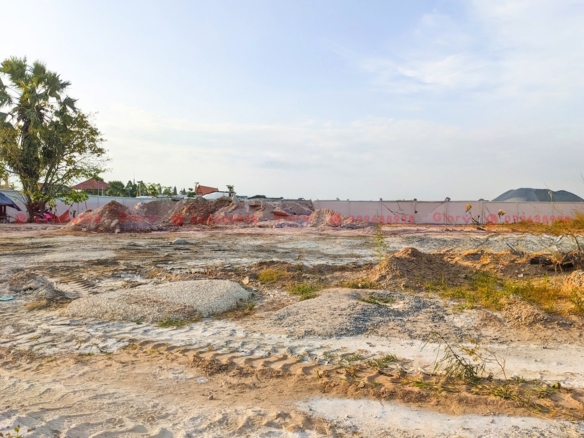 4500 Sqm Commercial Land For Lease Along Nr 6A, Chrouy Changvar Area 86 4500 Sqm Commercial Land For Lease Along Nr 6A, Chrouy Changvar Area