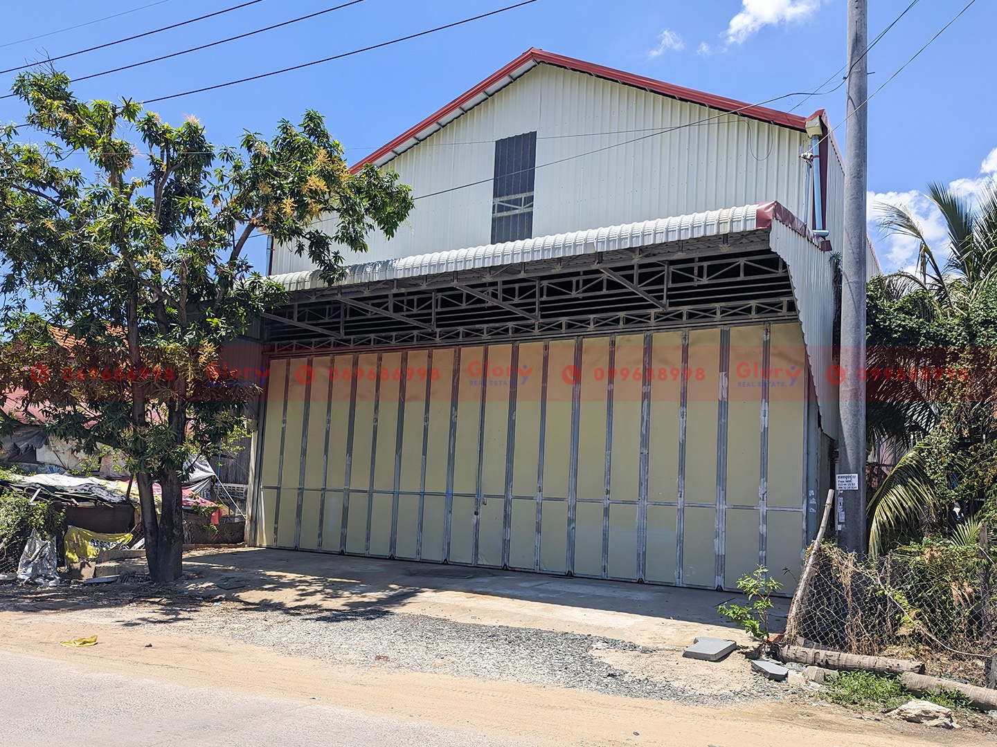 250 Sqm Warehouse For Lease Along A Major Road In Kouk Roka Prek Phnov Img1