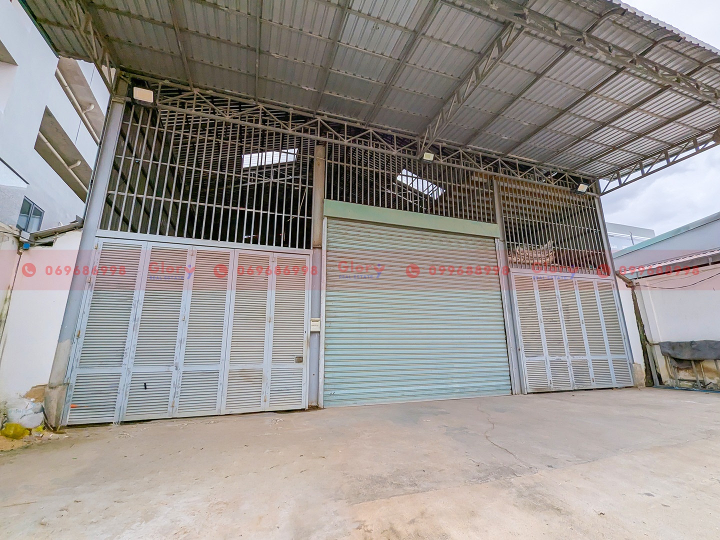 Commercial Warehouse With A House For Lease In Phnom Penh Thmey Area Img1